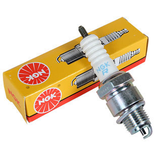 NGK CR8E (1275) - Standard Spark Plug / Sparkplug - 5kOhm Resistor